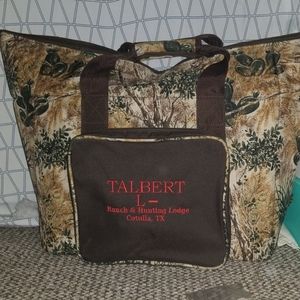 Large insulated food storage bag